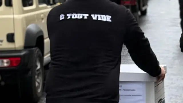 Équipe de déménageurs professionnels à Paris